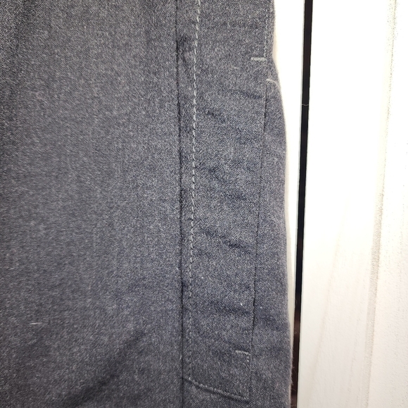 Pure Black Wool Skirt 6 Mini - Picture 3 of 8